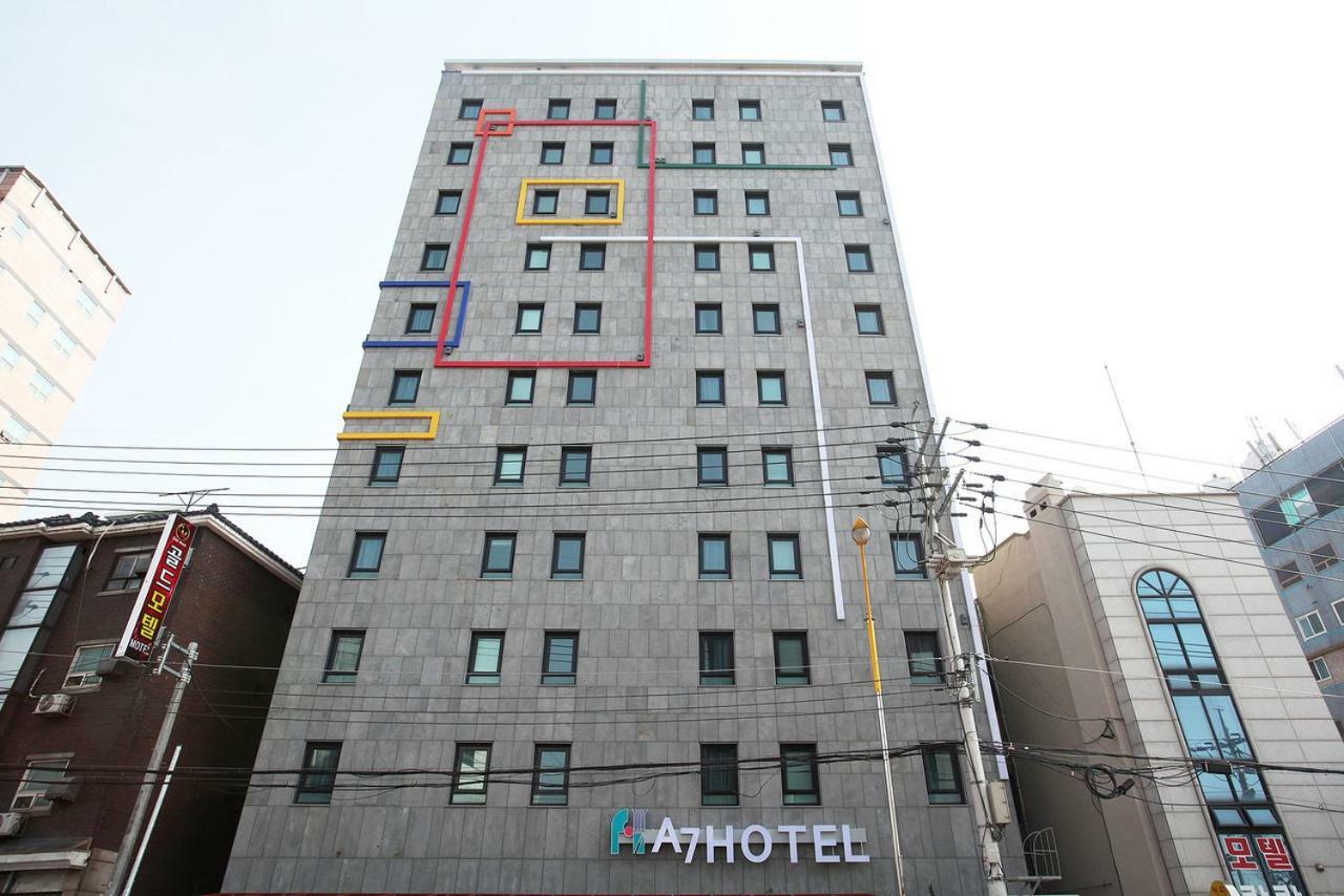 โรงแรมเอ7 ซูวอน ภายนอก รูปภาพ